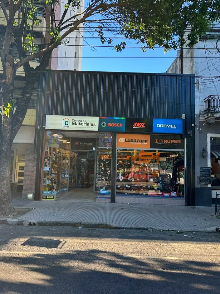 Centro de Materiales, Flores