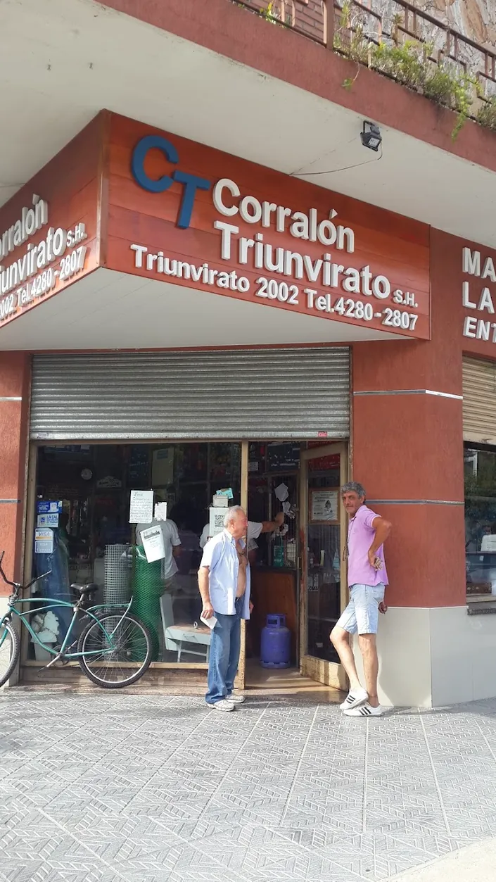 Corralón Triunvirato
