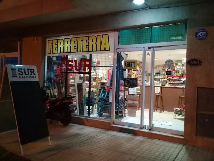 SUR. Herramientas e Insumos.